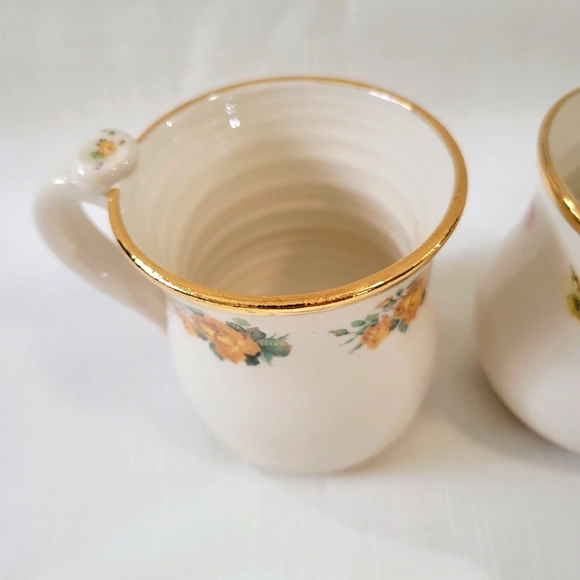 Vintage Handmade Pottery Mugs Gorgeous Rose & Gold Rim Mug set of 2 - Picture 5 of 16